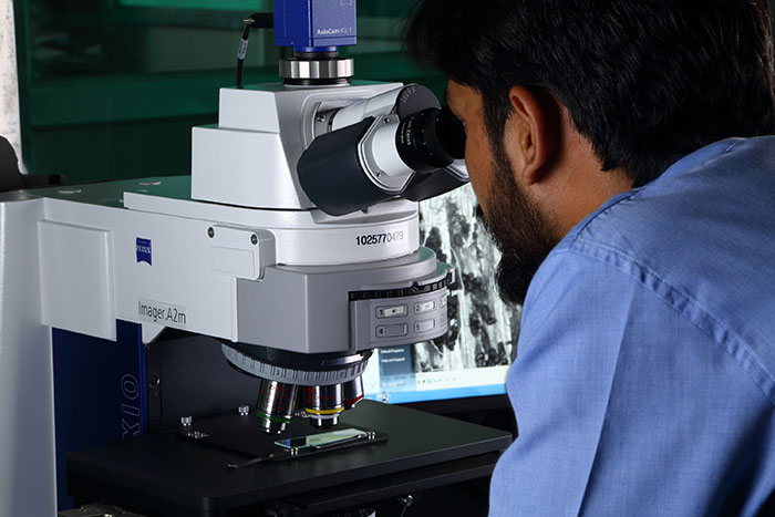 research-and-development-masterbatch-team